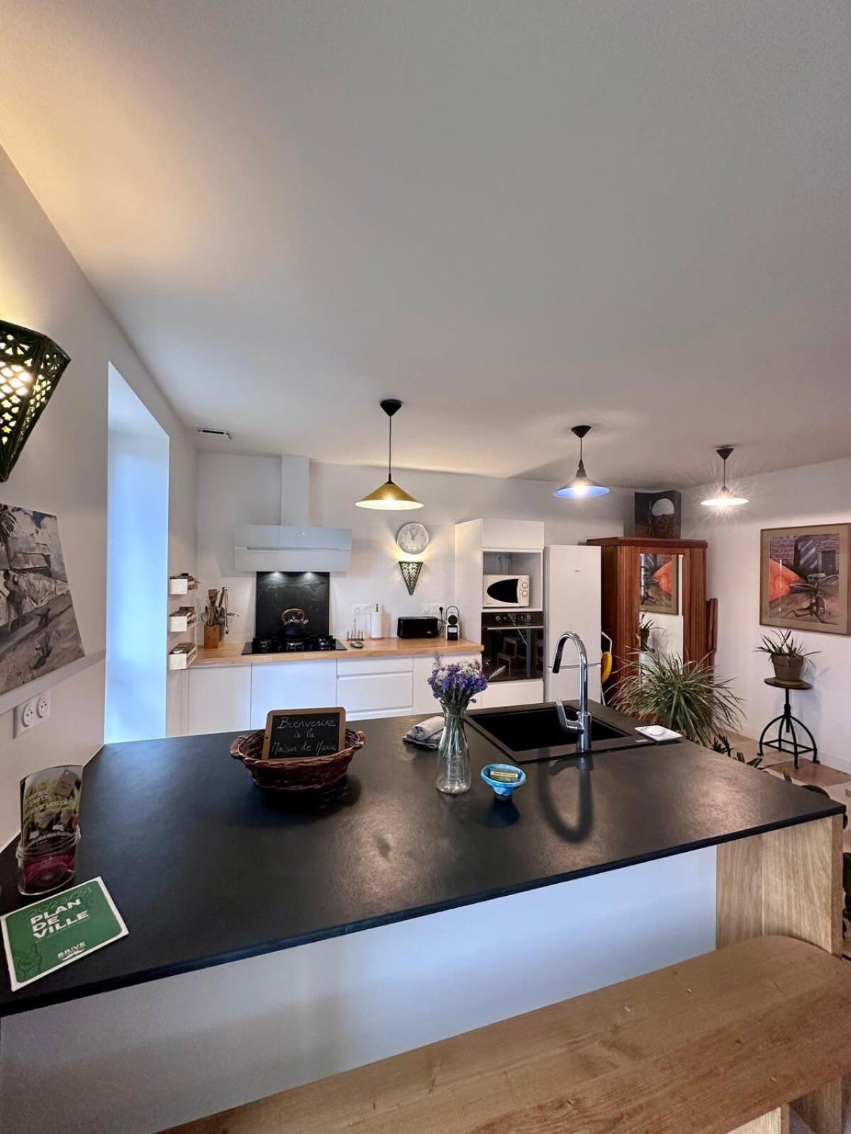 Maison De Marie - T2 Climterrasse - Meyssac Bourg Εξωτερικό φωτογραφία